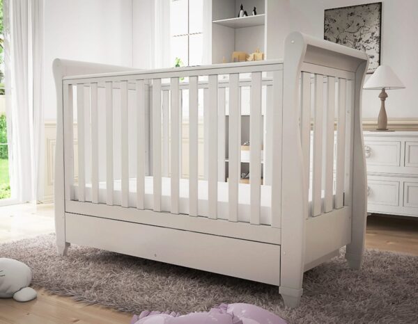 eva sleigh baby crib